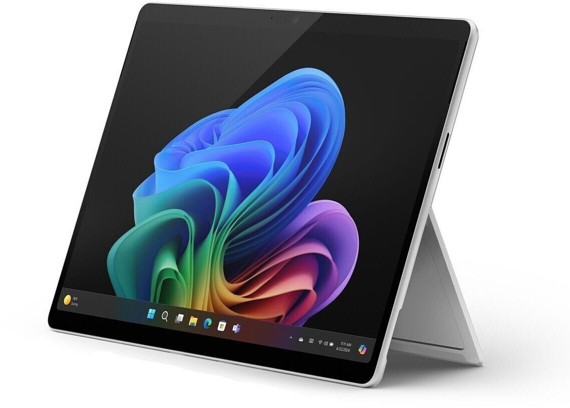 Microsoft Surface Pro 11. Edition Copilot+ PC for Business Platin, 13" Touch, Snapdragon X Plus, 16GB RAM, 512GB SSD, W11 Pro
